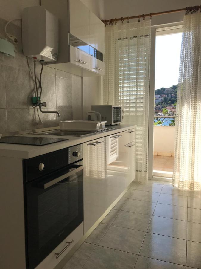 Apartmani Isabella - Ilda Radonic Jelsa  Ngoại thất bức ảnh