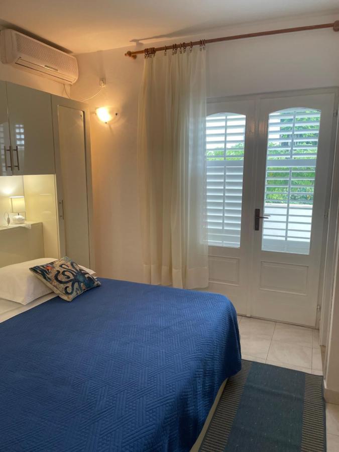 Apartmani Isabella - Ilda Radonic Jelsa  Ngoại thất bức ảnh