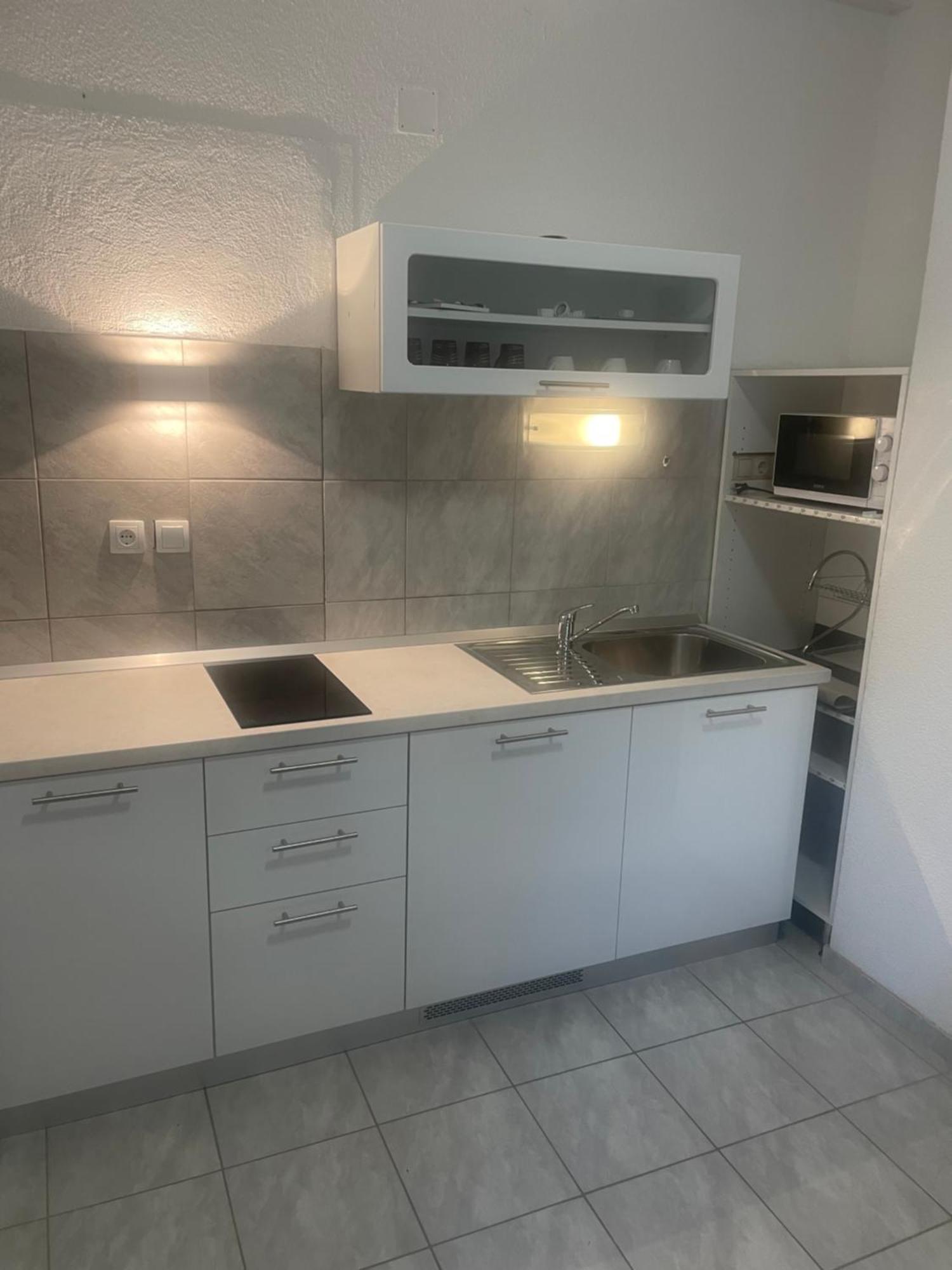 Apartmani Isabella - Ilda Radonic Jelsa  Ngoại thất bức ảnh