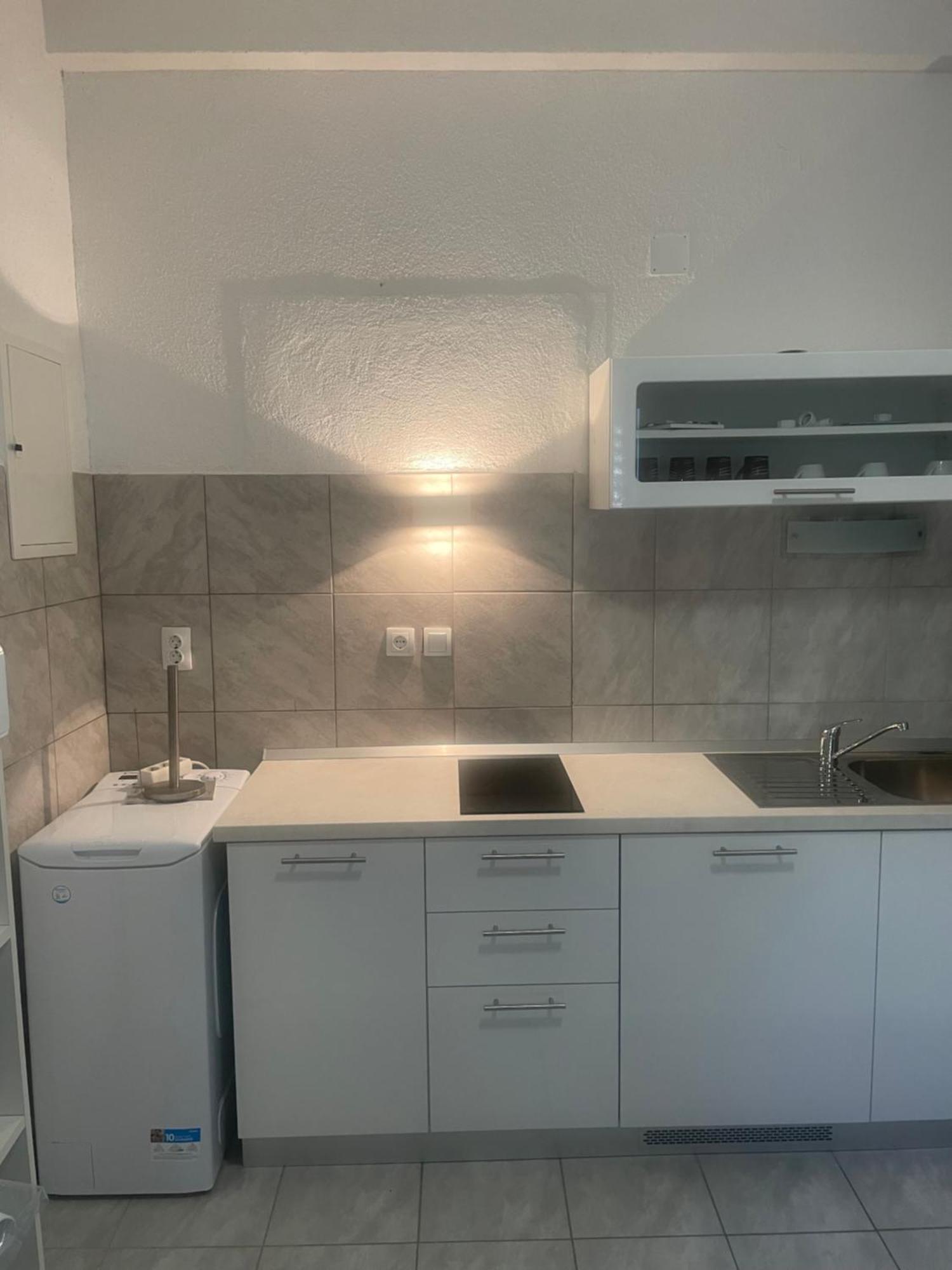 Apartmani Isabella - Ilda Radonic Jelsa  Ngoại thất bức ảnh